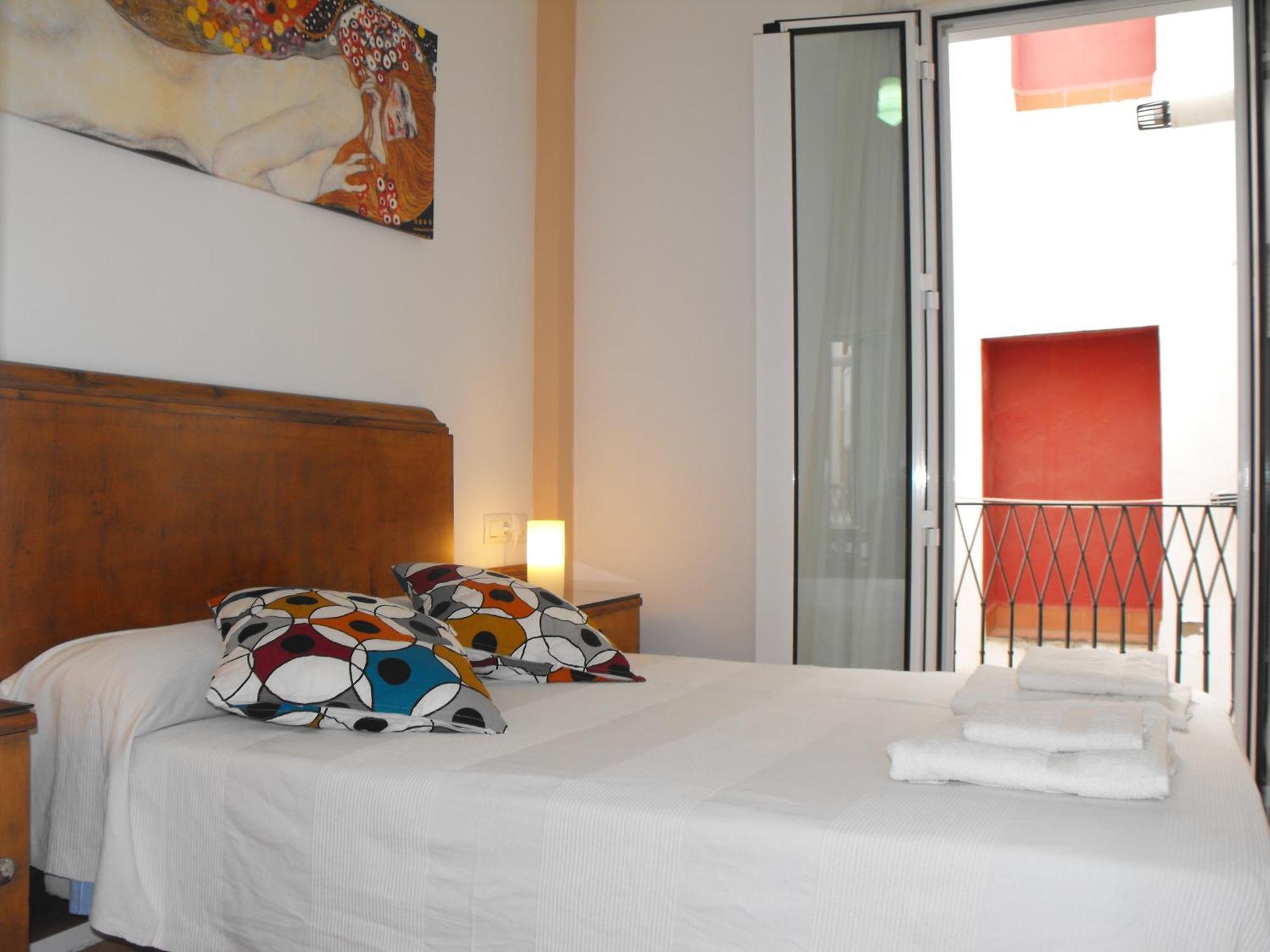 Karmapartment 2 Seville Luaran gambar
