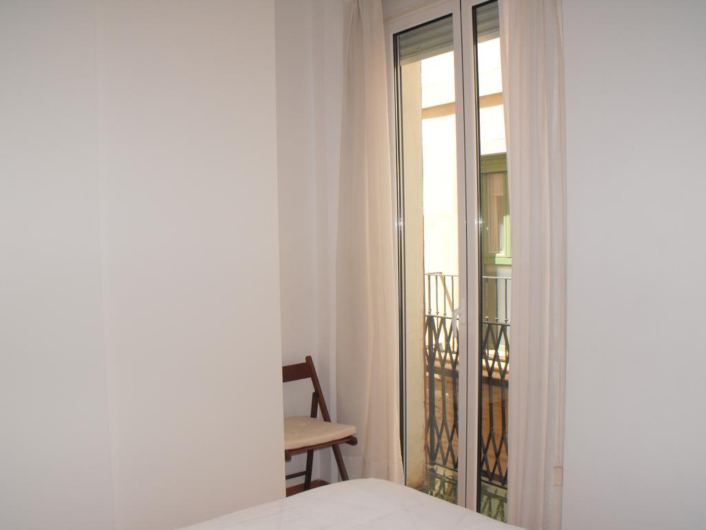Karmapartment 2 Seville Luaran gambar