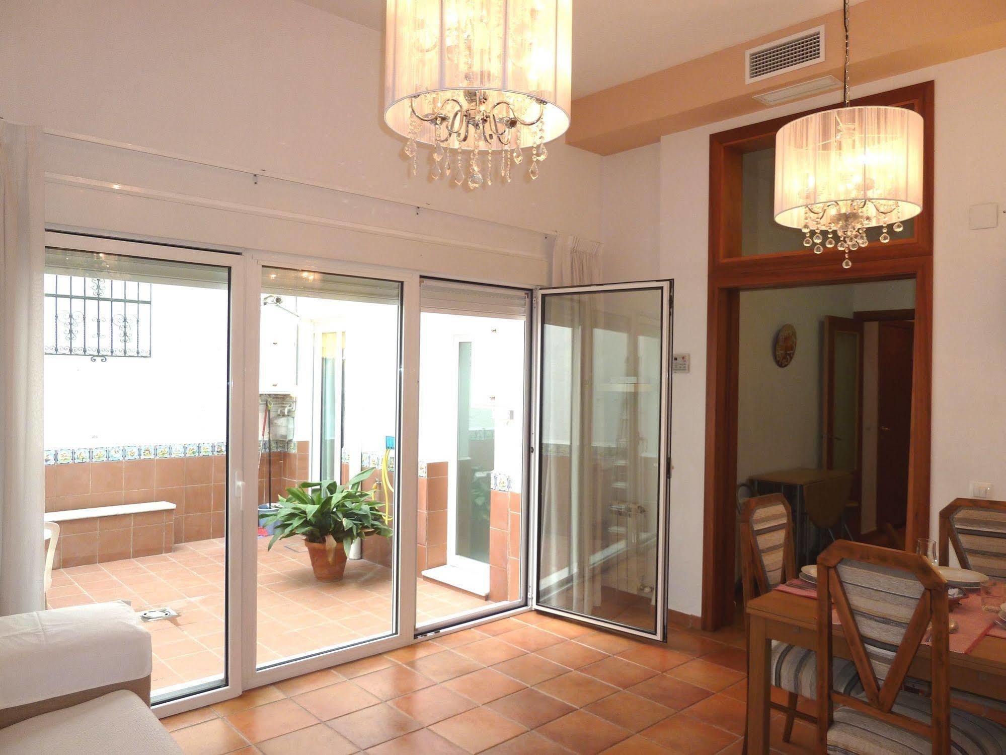 Karmapartment 2 Seville Luaran gambar