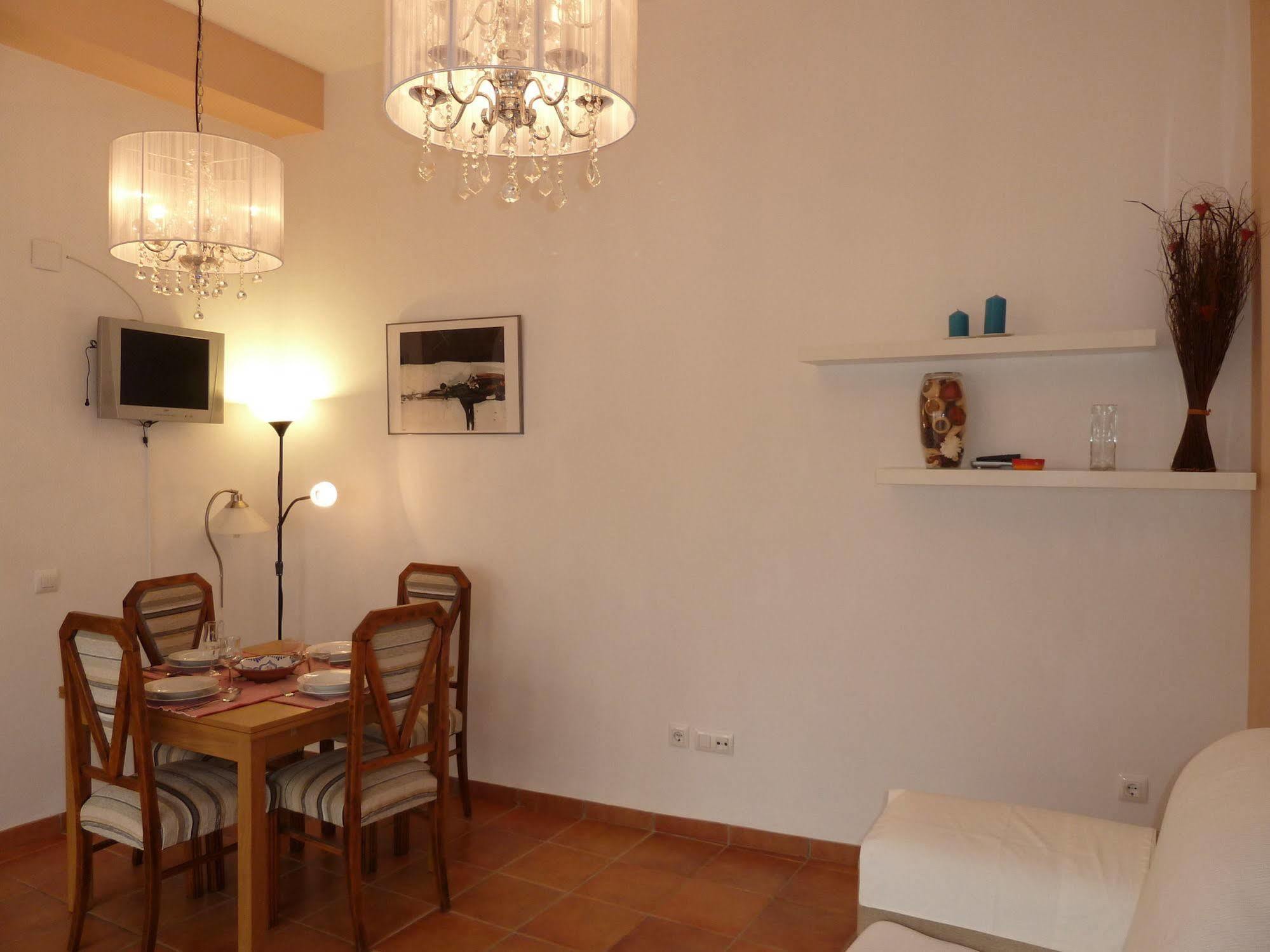 Karmapartment 2 Seville Luaran gambar